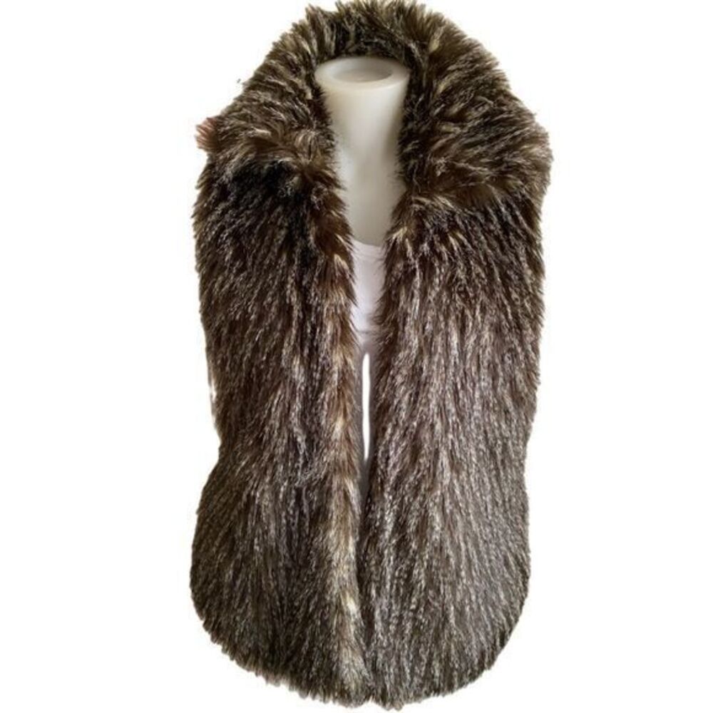 Willow & Clay Vest Faux Fur -M brown faux fur , polyester blend ,